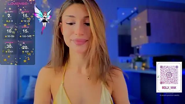 Mollyyank from StripChat