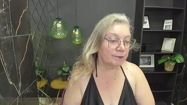 NataliMellow from StripChat