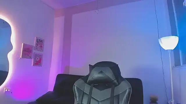 Nikkita_Dragon from StripChat