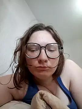 NinaBigCherry from StripChat