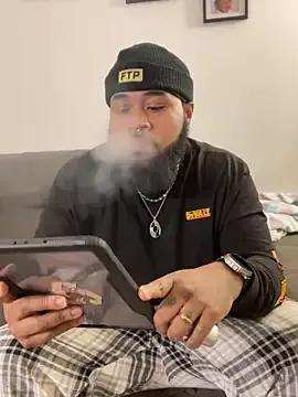 Pap1_Champo from StripChat