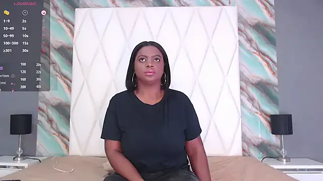 PenelopeBoobss from StripChat