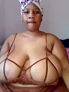 PIXIEBITCHXXX26 from StripChat