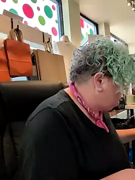 PotOfGreer from StripChat