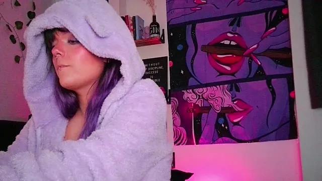 Purple_em69 from StripChat