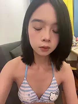 Qiqi_x from StripChat