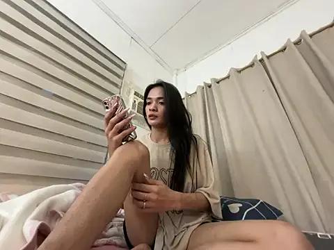 Queen_lucinda from StripChat