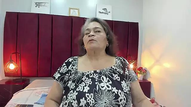QueenMatturex from StripChat