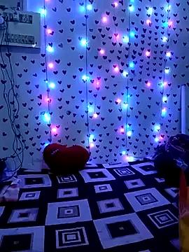 QueerSofty from StripChat