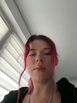 RiriRoseey from StripChat