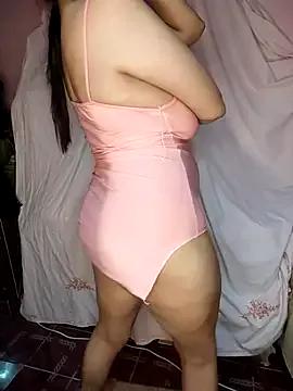 Roroo002 from StripChat