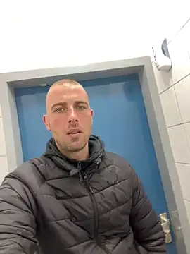 Rotteei1 from StripChat