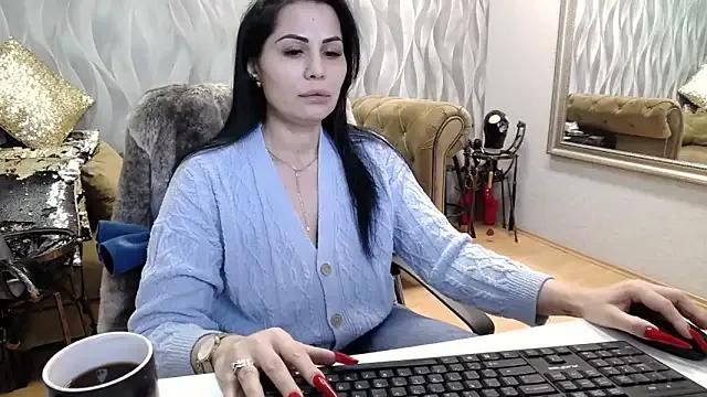 Sara_Poison from StripChat