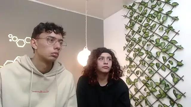 Sarabubbie from StripChat