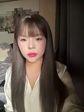 SarahBeii from StripChat