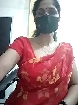 Sexxyradha from StripChat