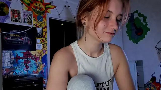 Sunny_Mouse_ from StripChat