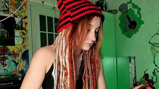 Sunny_Mouse_ from StripChat