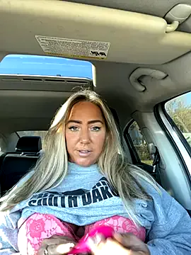 Sunshinekisses from StripChat