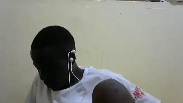 sweet_candy254 from StripChat