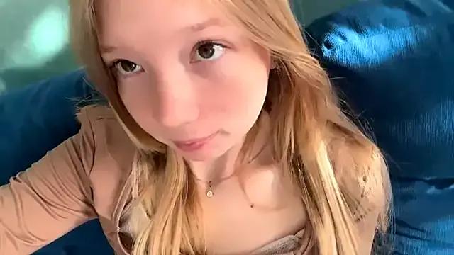 Sweet_horizon from StripChat