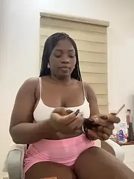 Sweetbootty from StripChat