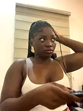 Sweetbootty from StripChat