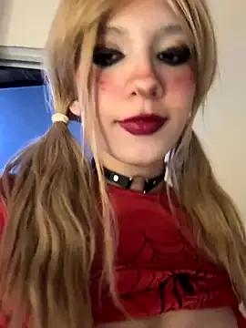 SweetBunnyGF from StripChat
