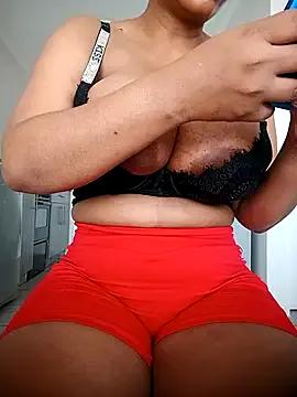 Sweetbxxx24 from StripChat