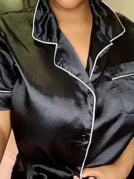 Sweetbxxx24 from StripChat