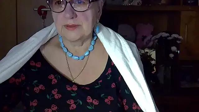 SweetCherry27 from StripChat