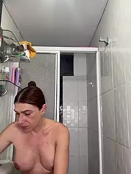 Sweethoneytsx from StripChat
