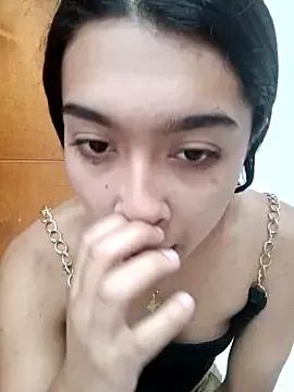 SweetLatiin_ from StripChat