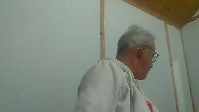 Tuggy59 from StripChat