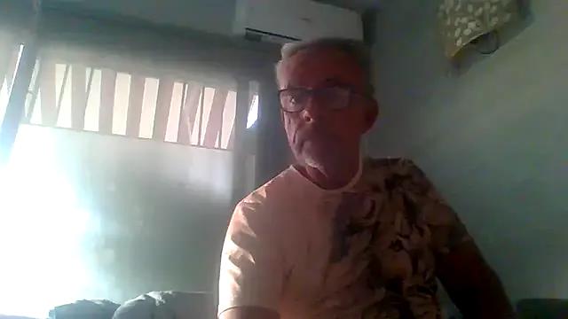 Tuggy59 from StripChat