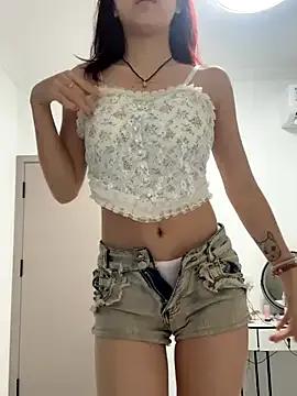 Uiui521 from StripChat