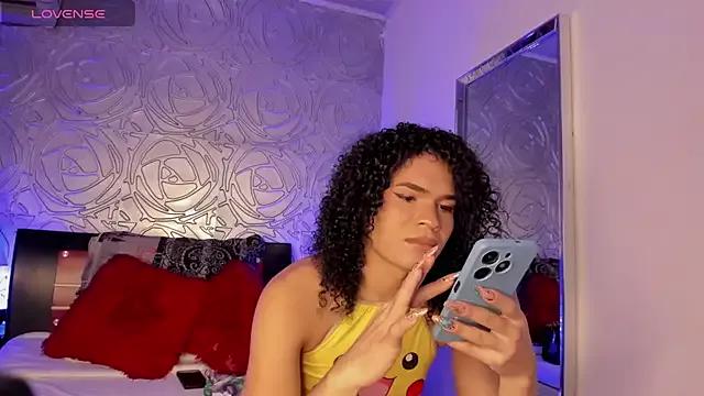 Vennus1_ from StripChat