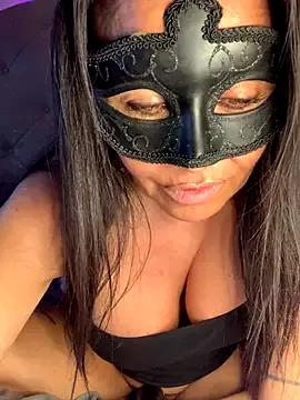 Vicvictoriax from StripChat