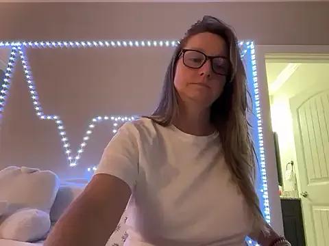 Vivian_MayXxX from StripChat