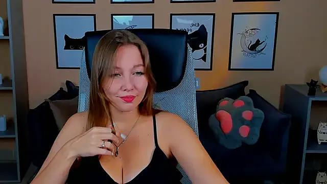 VivianGutierrez from StripChat
