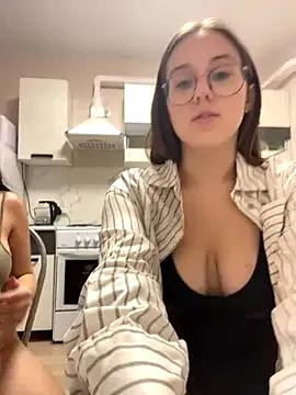 Vviikkssiikk from StripChat