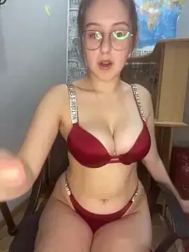 Vviikkssiikk from StripChat