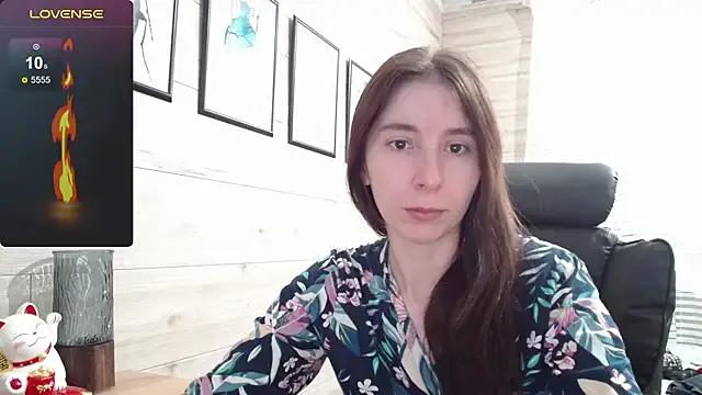 Wowpornoo from StripChat