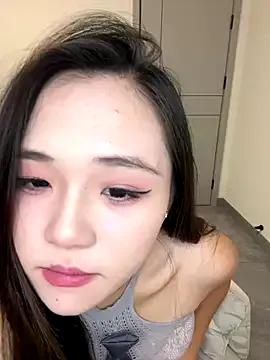 Xiuxiubaby9 from StripChat