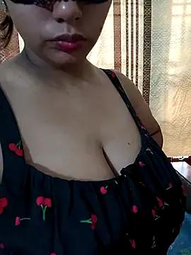 Xxxsrilankagirl from StripChat