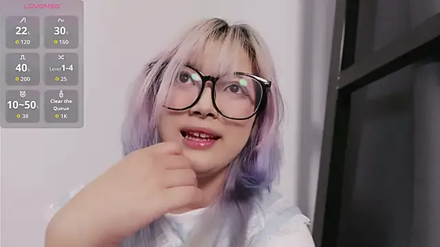 Yu_UwU_ from StripChat