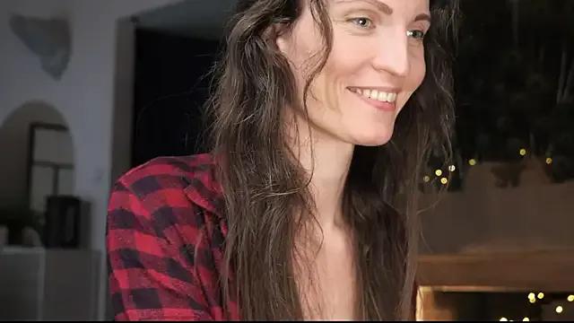 Yulladao from StripChat