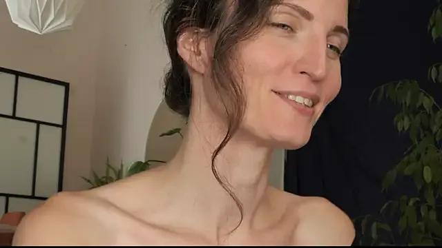 Yulladao from StripChat