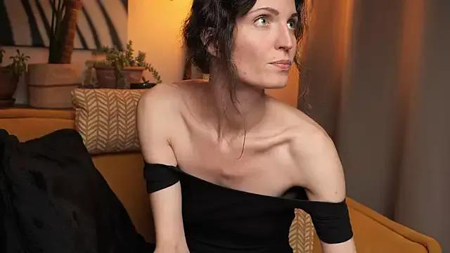 Yulladao from StripChat