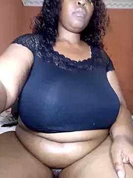 Yummy-Cat from StripChat